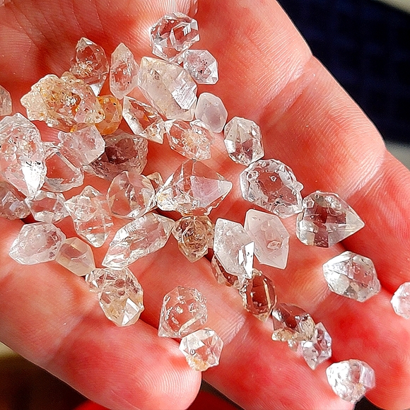 ♡50pcs. Natural Herkimer Diamonds 5-15mm Rough Gemstone ♡ - Picture 5 of 7